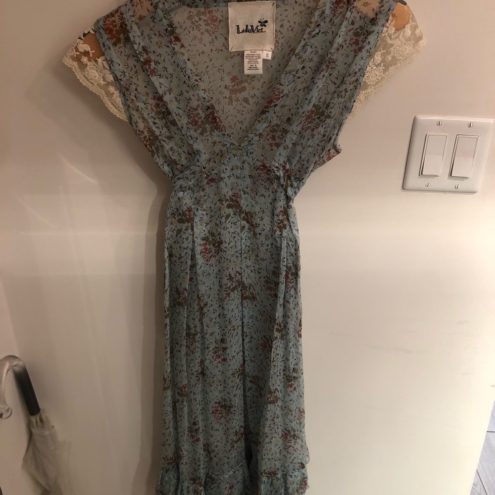 Dress - Picture 2 of 3